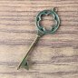 Preview: Hutschmuck "alter Schlüssel", Gothik-Blume mit grüner "Patina"