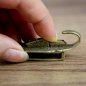 Preview: Haken mit Gürtelschlaufe für Gürtel zwischen 3 und 3,5 cm, Messing
