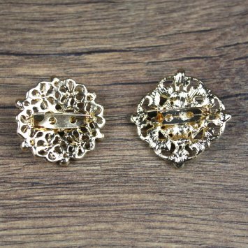 Preview: Broschen mit blauen Steinen, Gold / Altgold