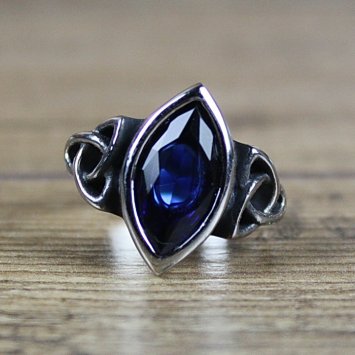 Triquetra Ring - Silberfarben / Blau