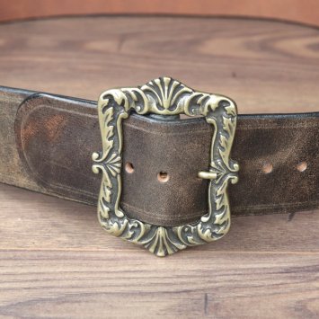 6 x 134 cm, circumference from 109 to 126 cm - Pirate belt, cowhide, antique brown, with baroque buckle AM