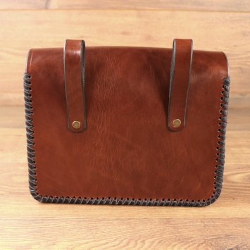 Preview: Gürteltasche, groß, Buchtasche, Mittelbraun, mit Schnallen