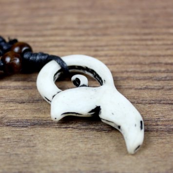 Preview: Amulett Walschwanz / Fluke - weiß