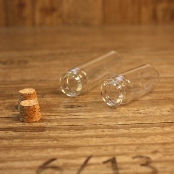 Preview: Trankfläschchen - 18 und 10 ml