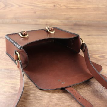 Handtasche, Buchtasche, mittel braunes  Leder