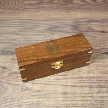 4 Rumbecher mit Holzbox