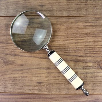 Lupe mit Kunststoff Griff