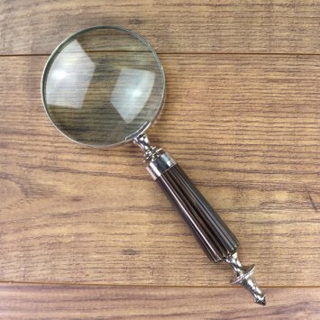 Lupe mit Kunststoff Griff