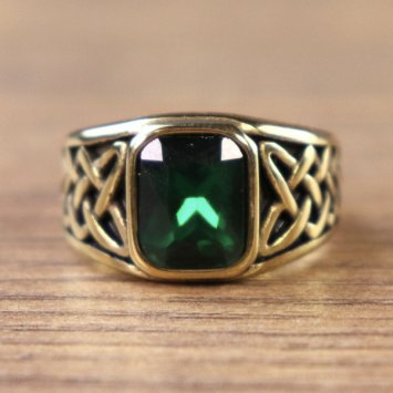 Keltischer Ring, rechteckiger Stein - Goldfarben / Grün
