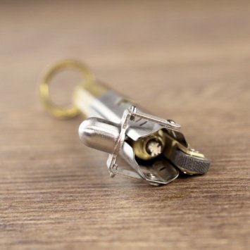 Sturmfeuerzeug-zweifarbig