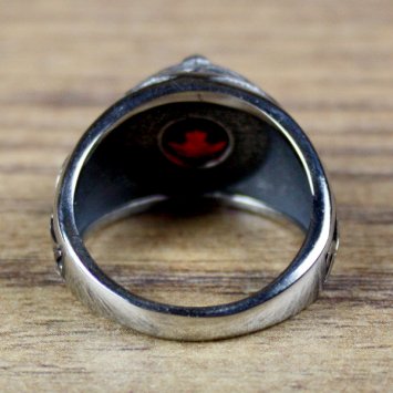 Preview: Pirate Ring, Round Stone - Silver / Red