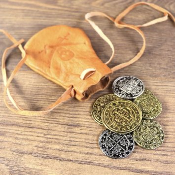 Spanish doubloons – coin set in a leather pouch embossed with 