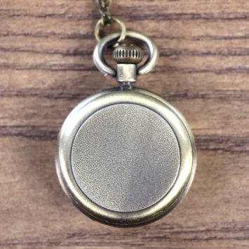 Preview: Kleine Taschenuhr, ohne Deckel, Ziffernblatt beige mit röm. u. arab. Ziffern