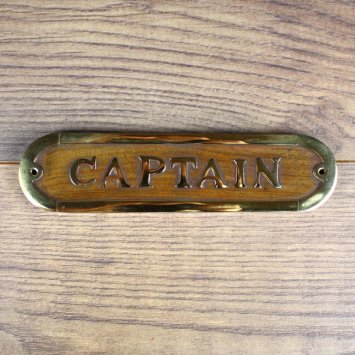 Türschild "Captain" Holz / Messing