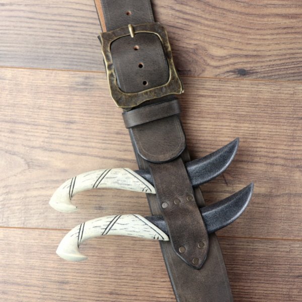 Dolchhalter mit Dolche