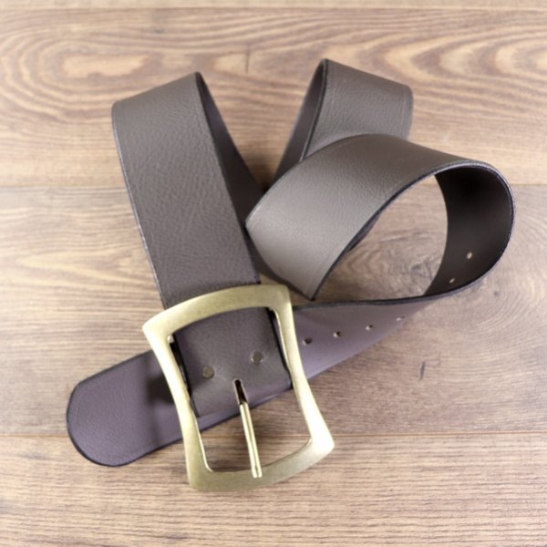 6 x 136 cm belt, buffalo leather, brown / circumference 107 – 127 cm / large buckle AM