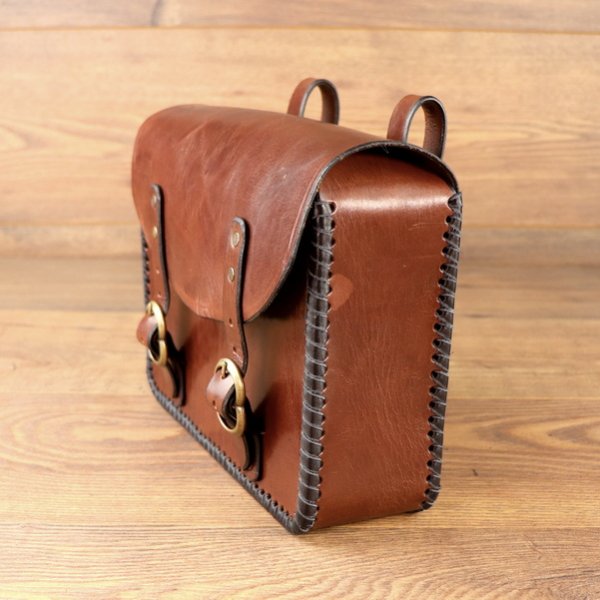 Gürteltasche, groß, Buchtasche, Mittelbraun, mit Schnallen