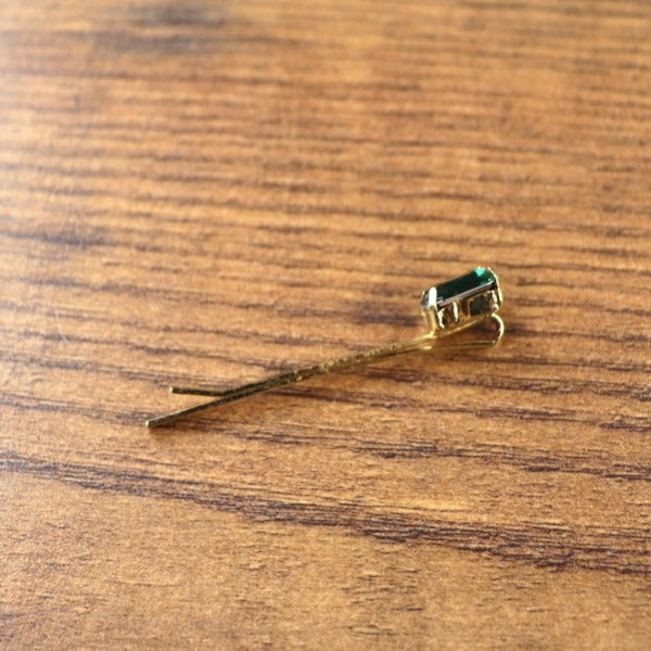 Haarklammern mit Schmucksteinen