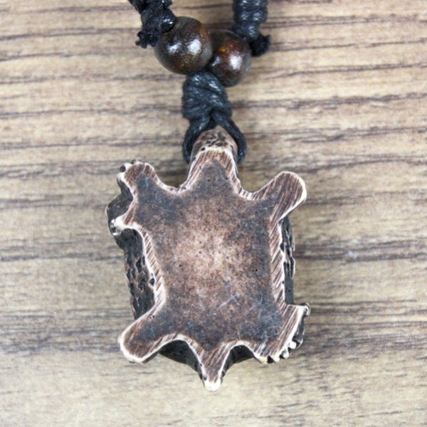 Amulett Schildkröte mit Baby, braun-weiß