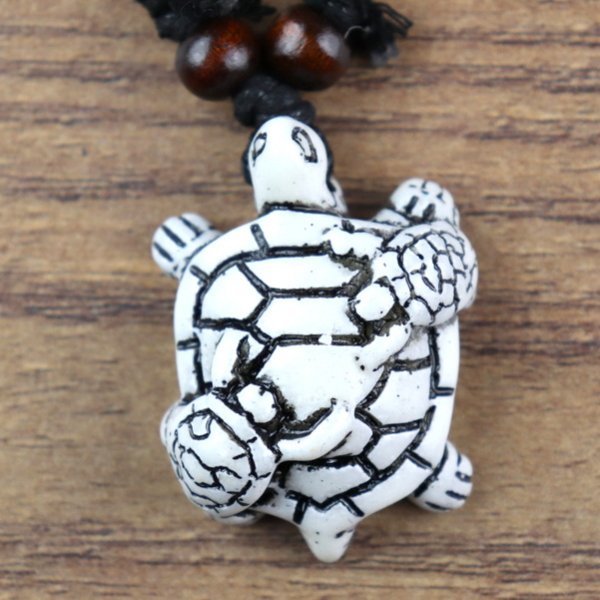 Schildkröte mit 2 Babys, weiß