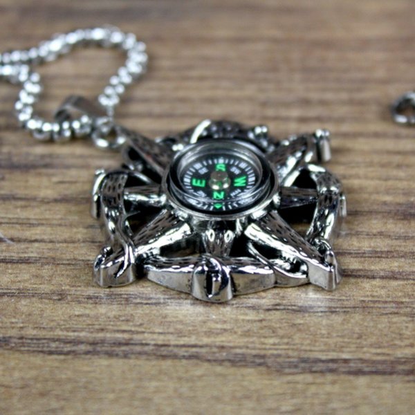 Kompass / Windrose silberfarben Amulett mit Wasser gelagertem Kompass
