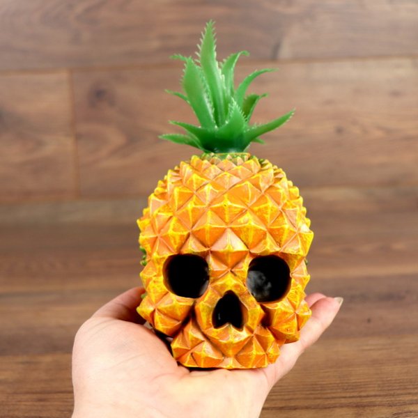 Ananas Totenschädel
