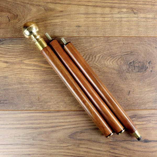 Spazierstock mit Kompass und Geheimversteck