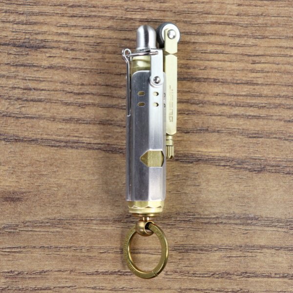 Sturmfeuerzeug-zweifarbig