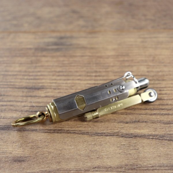 Sturmfeuerzeug-zweifarbig