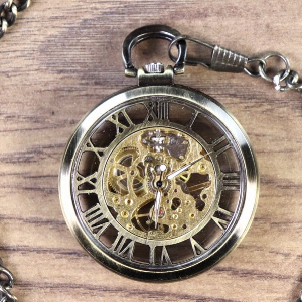 Mechanische Taschenuhr mit Metallgehäuse