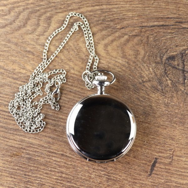 Schlichte Taschenuhr mit Klappdeckel, Farbe: Silber