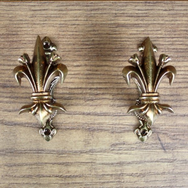 1 Paar Wandhalter Motiv "Lilie" Farbe: Messing